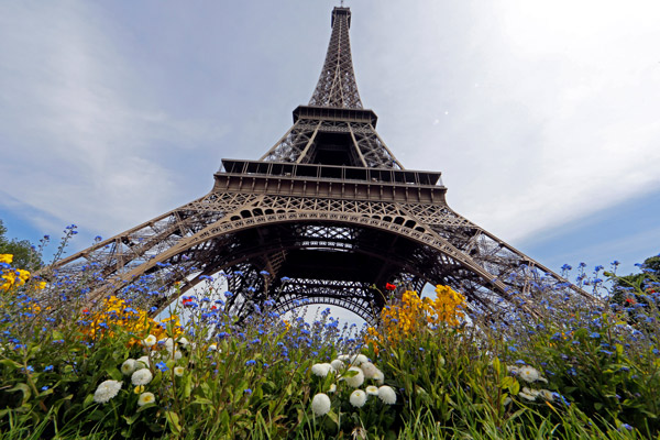 Eiffel Tower to become rental apartment for first time