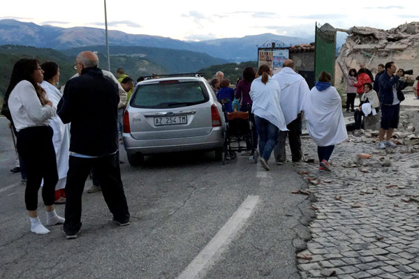 At least 73 killed after strong quake strikes Italy, topples buildings