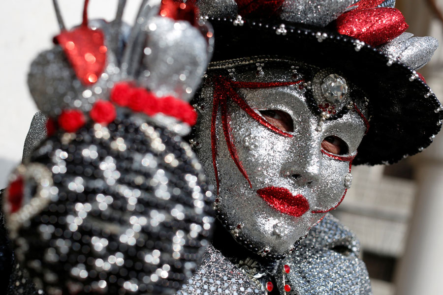 Venice Carnival: feast of masks