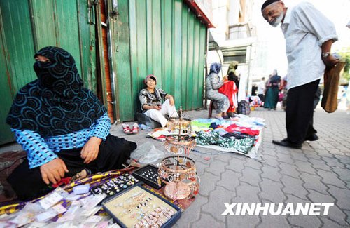 烏魯木齊交通旅游等行業恢復運營(組圖)